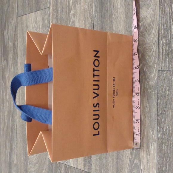 Authentic Louis Vuitton Bag - Picture 2 of 7